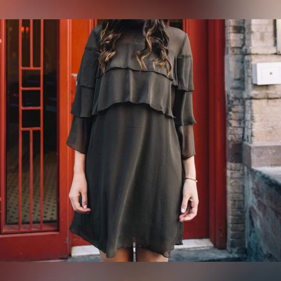 Sold - Picture 1 of 8